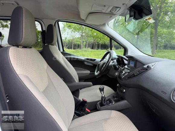 AZİZOĞLU'DAN 2020 FORD COURİER 1.5 TDCI TİTANİUM EMSALSİZ