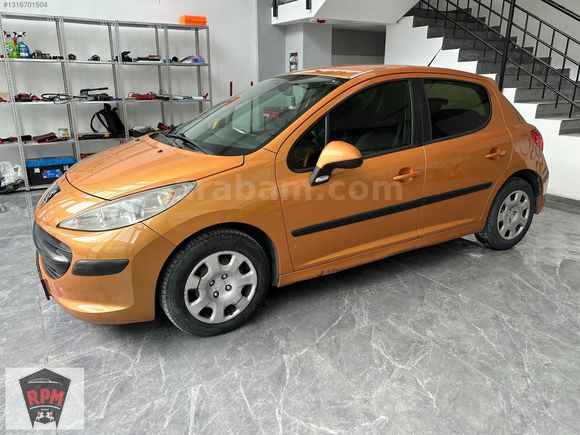 REVO PLUS MOTORS Hatasız 2011 Peugeot 207 1.4 HDi Trendy