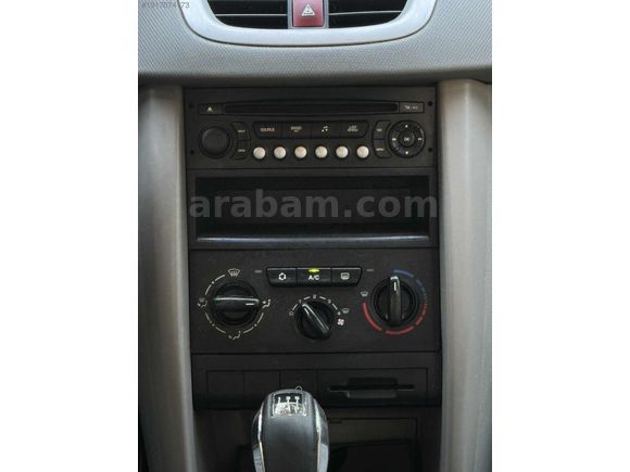 Peugeot 207 1.4 HDI·