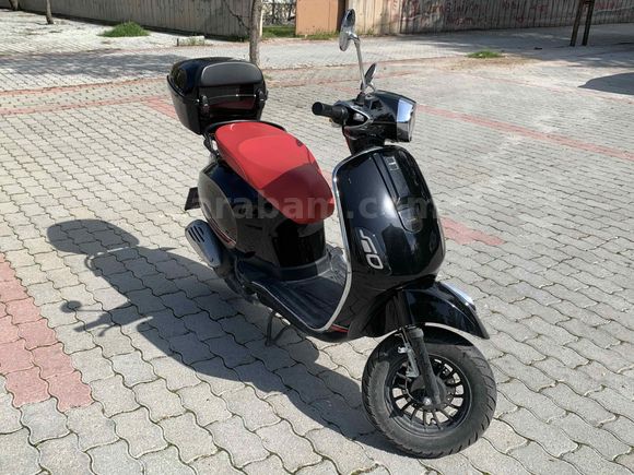 Yer uçağı Kuba AZ 50 