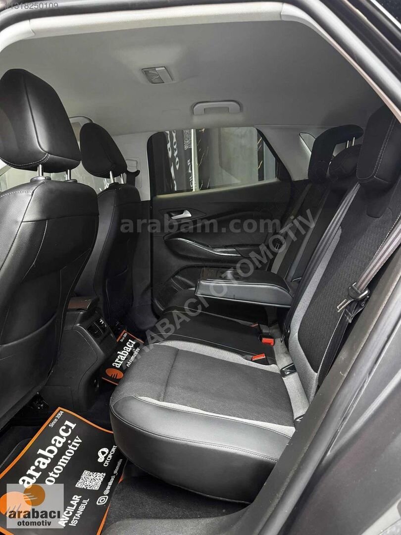 Galeriden Opel Grandland X 1.2 T Enjoy 2020 Model İstanbul 140.000 km Gri 4