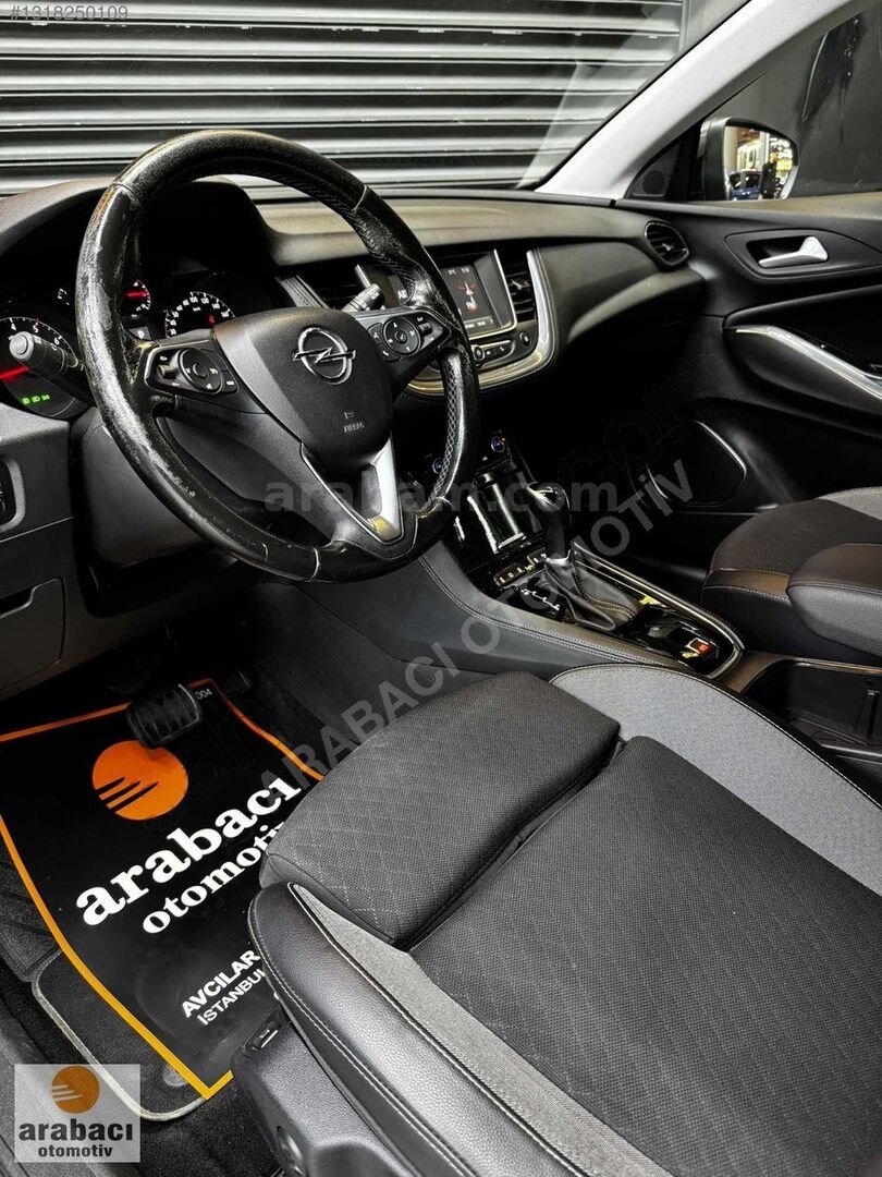 Galeriden Opel Grandland X 1.2 T Enjoy 2020 Model İstanbul 140.000 km Gri 7