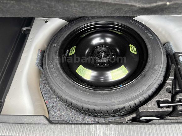 PEUGEOT 2008 2025_MODEL_CAM TAVAN_34BİNDE