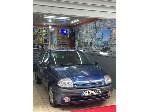 Sahibinden Renault Clio 1.6 RTE 2000 Model  385.000 km Mavi