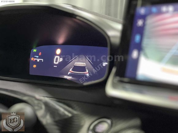 7.000 KM+BOYASIZ+CAMTAVAN+HAYALET+NAVİ+GERİGÖRÜŞ+CARPLAY+20KDV