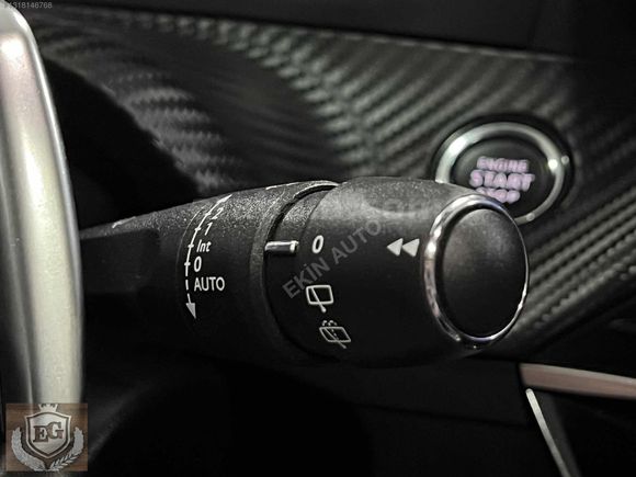 13.000 KM+BOYASIZ+CAMTAVAN+HAYALET+NAVİ+GERİGÖRÜŞ+CARPLAY+20KDV