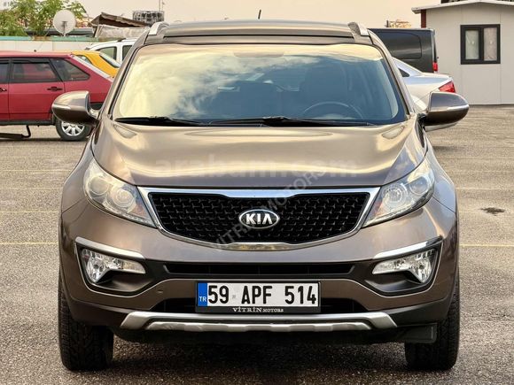 VİTRİN'DEN 2015 MODEL 1.6 OTOMATİK HATASIZ SPORTAGE