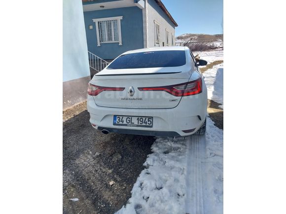 Sahibinden Renault Megane 1.5 dCi Icon 2017 Model  180.000 km Beyaz