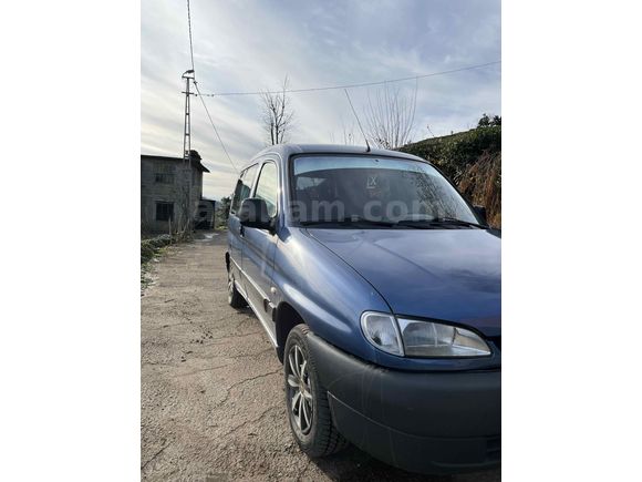 Sahibinden Peugeot Partner 1.9 D 2000 Model 