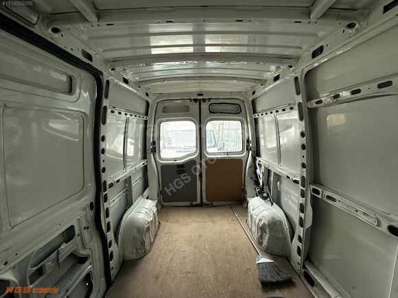 HGS OTOMOTİVDEN HATASIZ BOYASIZ 75 BİNDE RENAULT MASTER 9.1 m3