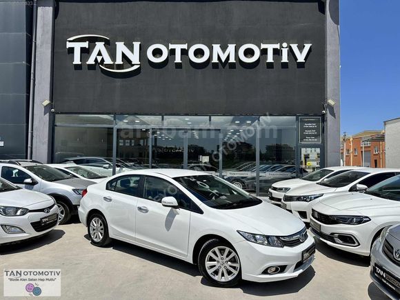 2013-HONDA-CİVİC-1.6İ-VTEC-ECO-PREMİUM-OTOMATİK-İLKEL-62'KM