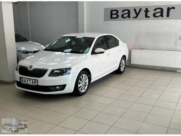 BEYAZ içi KREM_SADECE 178.000 KM DE_OCTAVİA 1.6 TDİ Elegance CR