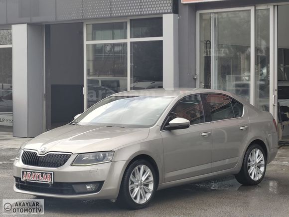 AKAYLAR OTOMOTİV __ HATASIZ __ BOYASIZ __ İÇİ BEJ __ KM: 237.000