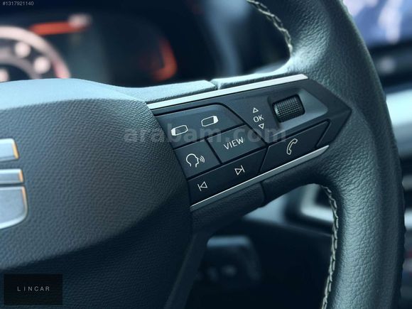 LIN CAR | 2024 SEAT ARONA 1.0 ecoTSI 116HP DSG STYLE KIRMIZI
