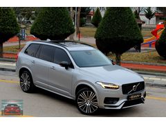 2022 VOLVO XC90 2.0 B5 PLUS DARK 235HP BOYASIZ 7 KİŞİLİK 22JANT