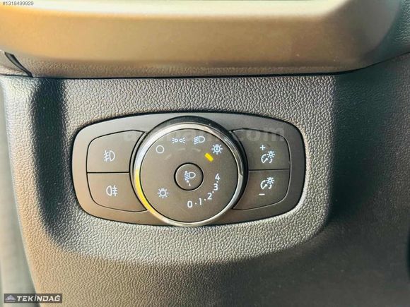 TEKİNDAĞ'dan 2024 YENİ FORD COURİER 1.5 DELUXE KREDİ SENET İLE
