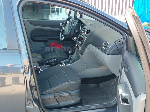 Sahibinden Ford Focus 115 hp 1.6 Titanium 2008 Model
