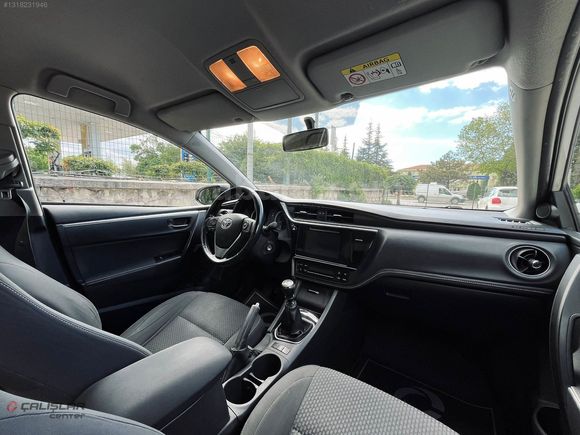 ÇALIŞLAR CENTER-2018-COROLLA-186km- DİZEL-TOUCH-DEĞİŞENSİZ