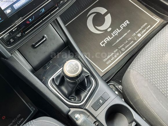ÇALIŞLAR CENTER-2018-COROLLA-186km- DİZEL-TOUCH-DEĞİŞENSİZ
