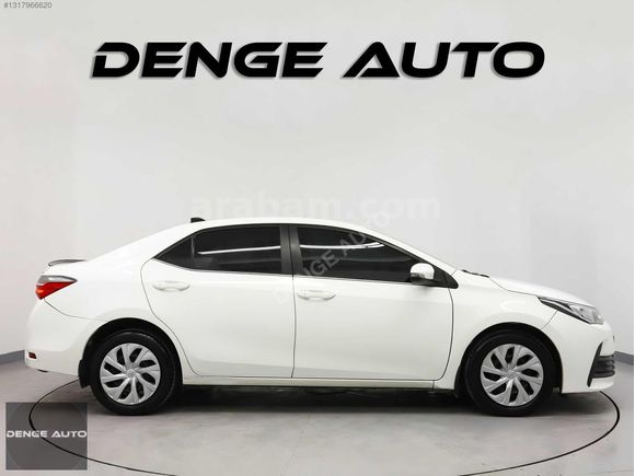 2017 HATASIZ DEĞİŞENSİZ COROLLA DİZEL OTOMATİK TOUCH DÜŞÜK KM
