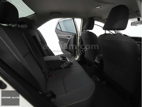 2017 HATASIZ DEĞİŞENSİZ COROLLA DİZEL OTOMATİK TOUCH DÜŞÜK KM