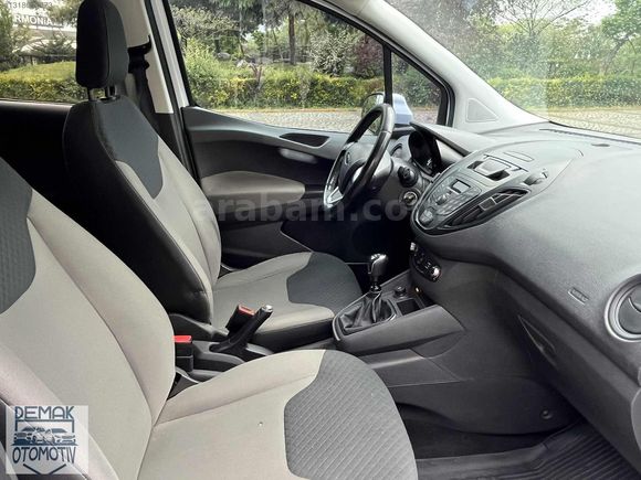 DEMAK OTOMOTİV'DEN-2020-FORD-TOURNEO-COURIER-1.5-DÜŞÜK-KM-100HP