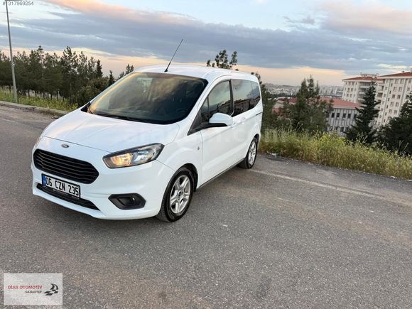 2022 MODEL FORD TOURNEO COURİER 100 HP COK TEMİZ