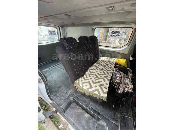 Sahibinden Renault Trafic Multix 1.9 dCi Grand Confort 2009 Model 