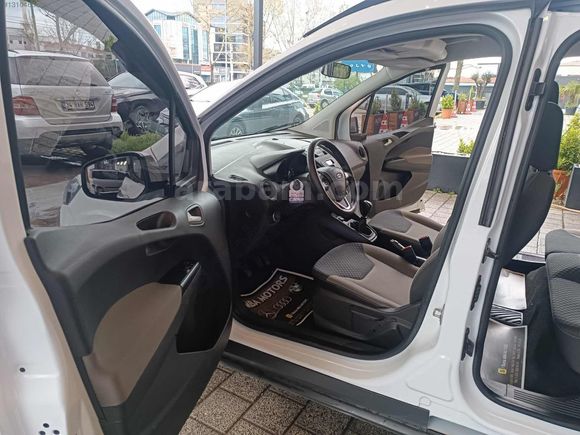 MBA MOTORS 2023 FORD COURİER ORJİNAL 52 BİN KM HATASIZ BOYASIZ
