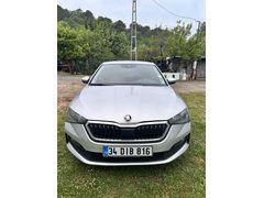 Sahibinden Skoda Scala 1.6 TDI Premium 2020 Model  141.000 km Gri (Gümüş)