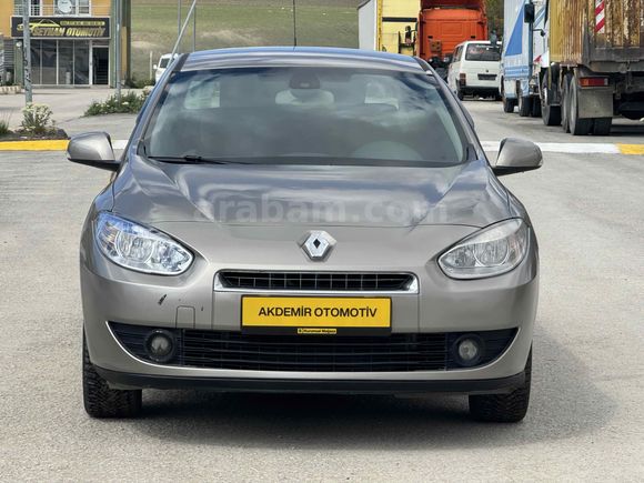Galeriden Renault Fluence 1.5 dCi Icon 2012 Model Van