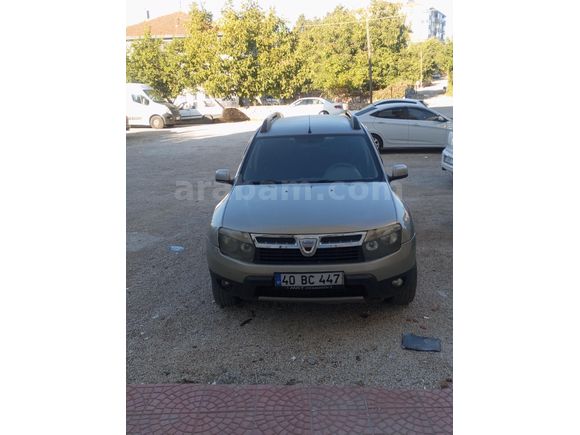 Sahibinden Değisensiz 4x4Dacia Duster 1.5 dCi Laureate 2011 Model