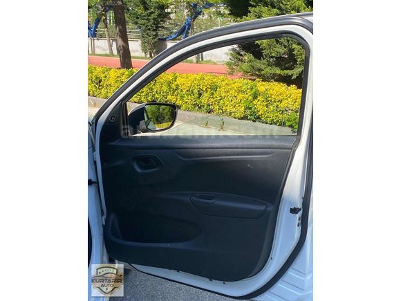 KURTARIR AUTO'DAN 2014 MODEL 1.6 HDI PEUGEOT 301