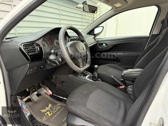KIZILKUŞ AUTO | 2016 MODEL 1.6 HDİ TEMİZ AİLE ARACI MASRAFSIZ