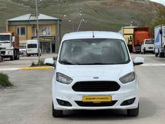 Galeriden Ford Tourneo Courier 1.5 TDCi Delux 2017 Model Van