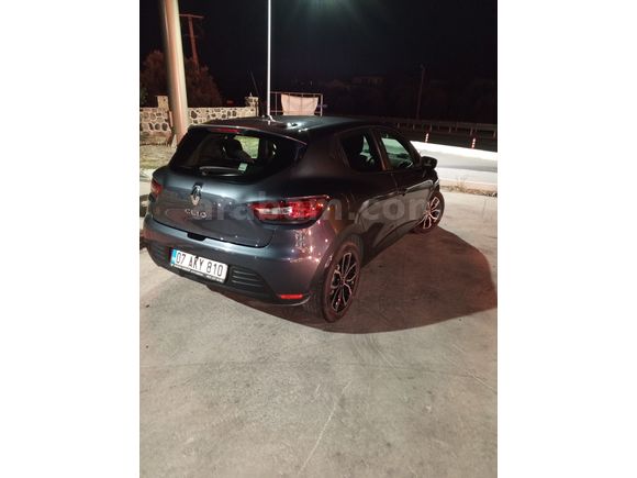 Sahibinden Renault Clio 0.9 TCe Joy 2020 Model 