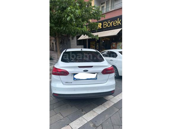 temiz
aile arabası 