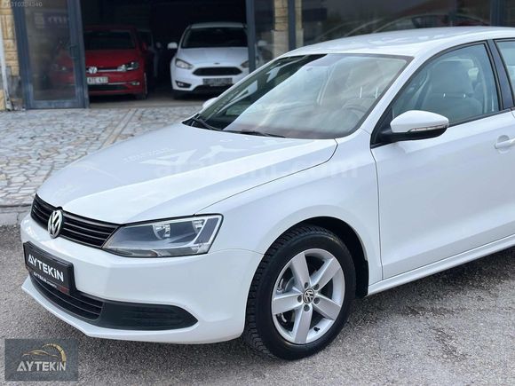 AYTEKİN'DEN__HATASIZ_İÇİ BEJ_2012__JETTA__102'BİN KM_