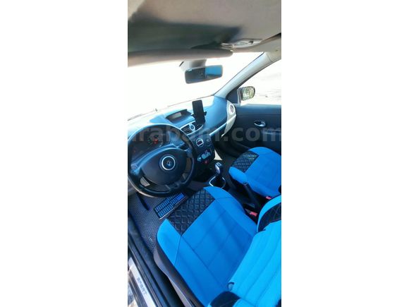 Sahibinden Renault Clio 1.2 Expression 2009 Model  155.000 km Siyah