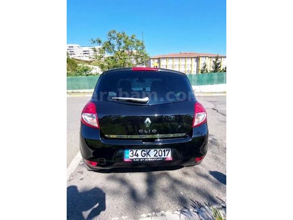 Sahibinden Renault Clio 1.2 Expression 2009 Model  155.000 km Siyah