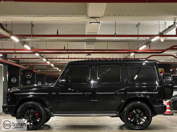 BARAN MOTORS 2022 G 400 D AMG BAYİ BOYASIZ 75.000 KM
