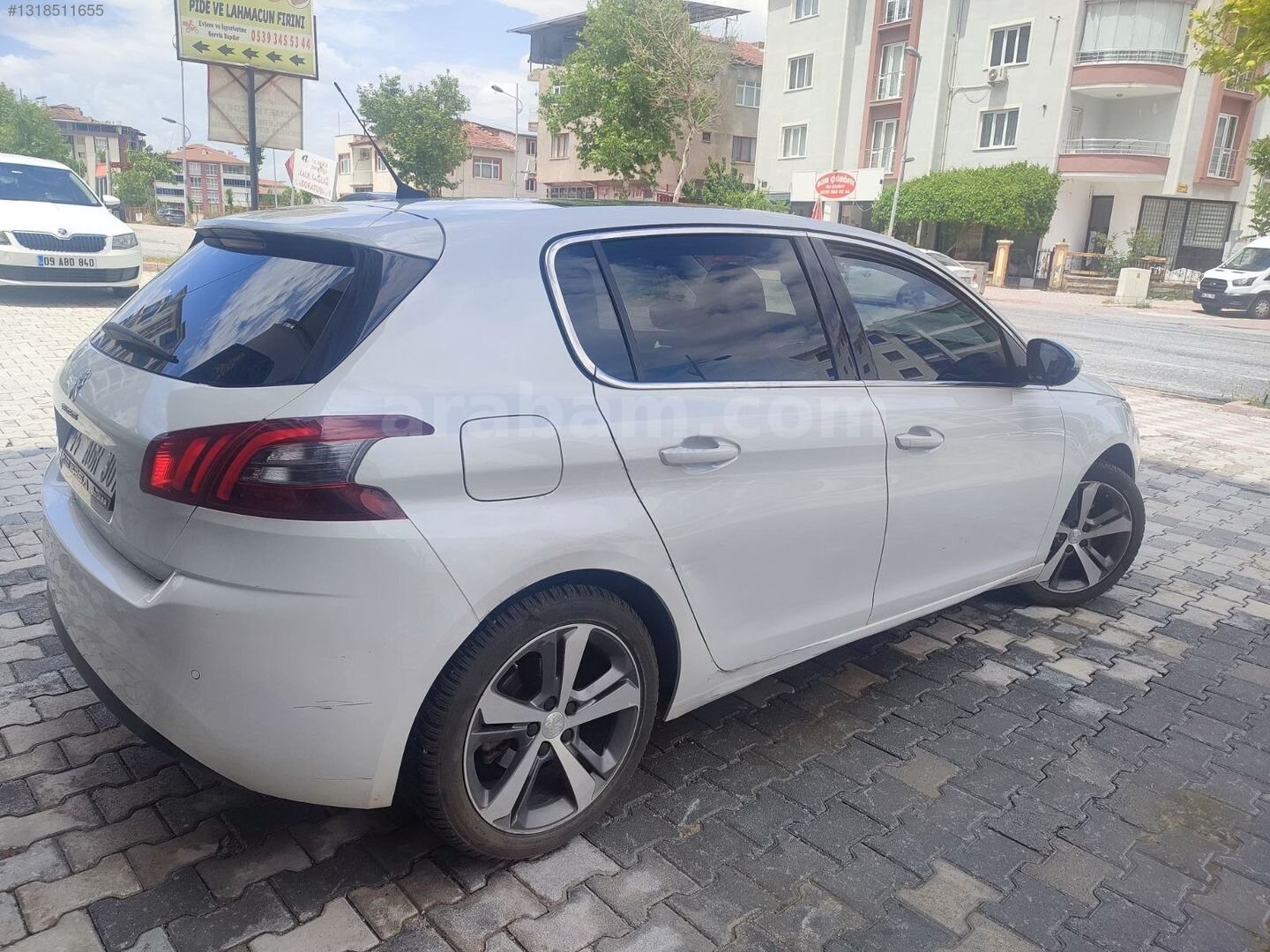 Galeriden Peugeot 308 1.2 PureTech Allure Sport 2020 Model Malatya 172.000 km Beyaz 5