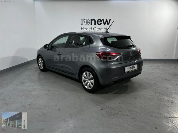 HEDEF RENAULT'DAN 0,99 KREDİ 2022 CLİO JOY XTRONİC %20
