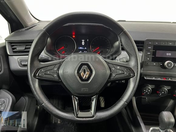 HEDEF RENAULT'DAN 0,99 KREDİ 2022 CLİO JOY XTRONİC %20
