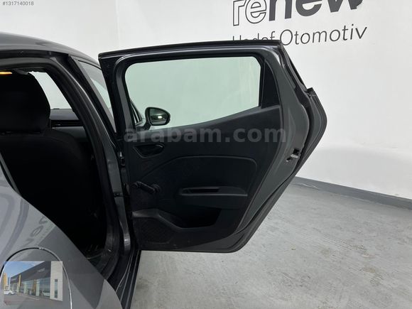 HEDEF RENAULT'DAN 0,99 KREDİ 2022 CLİO JOY XTRONİC %20