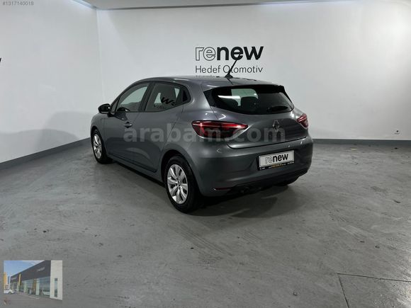 HEDEF RENAULT'DAN 0,99 KREDİ 2022 CLİO JOY XTRONİC %20