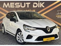 RENAULT CLIO 1 TCE 2023 OTOMATİK HATASIZ KREDİ KARTI GEÇERLİ