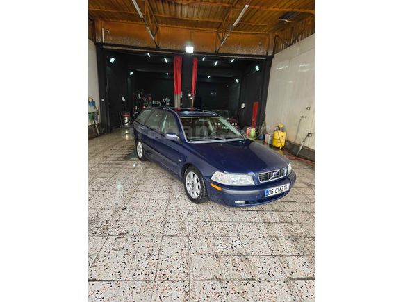 Sahibinden Volvo V40 2.0 2002 Model 