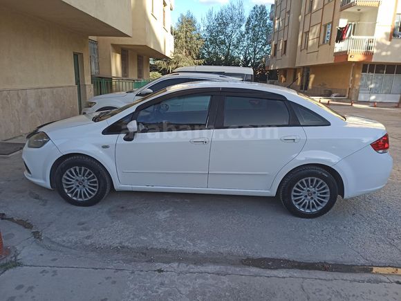 Aradığım aracı bulduğum için ACİL SATILIK Fiat Linea 1.3 Multijet Active Plus 2012 Model