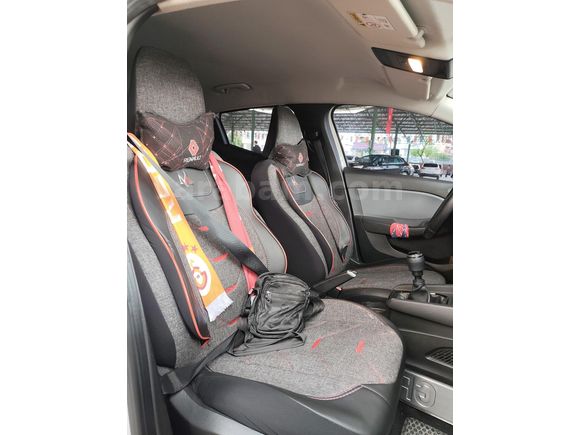 Sahibinden Renault Clio 1.5 BlueDCI Joy 2020 Model